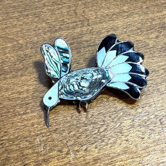 Vintage German Silver Hummingbird Brooch Pin with Abalone and Red & White Shell - Picture 5 of 5